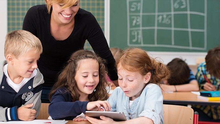 معایب آموزش مجازی